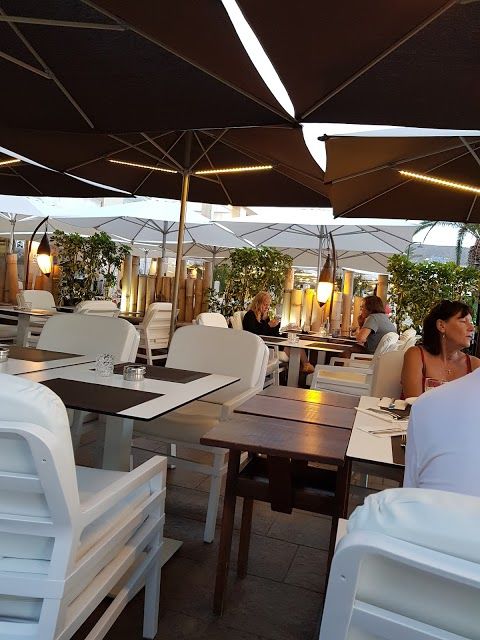 CHARLOTTE Cocktail Bar